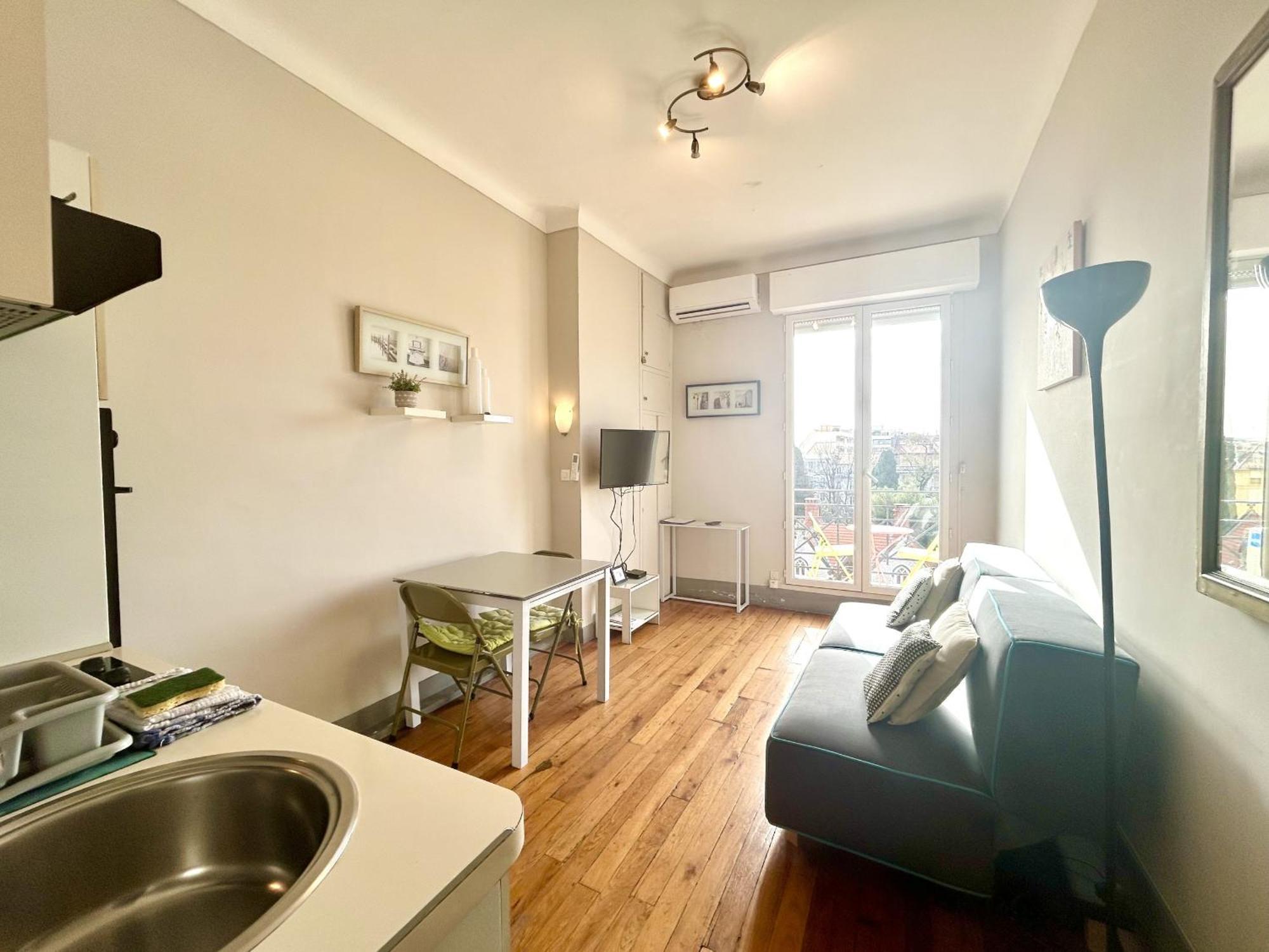 Aparthotel Riviera - Grimaldi Ac - Promenade Des Anglais - Balcon Victor Hugo 2 尼斯 外观 照片