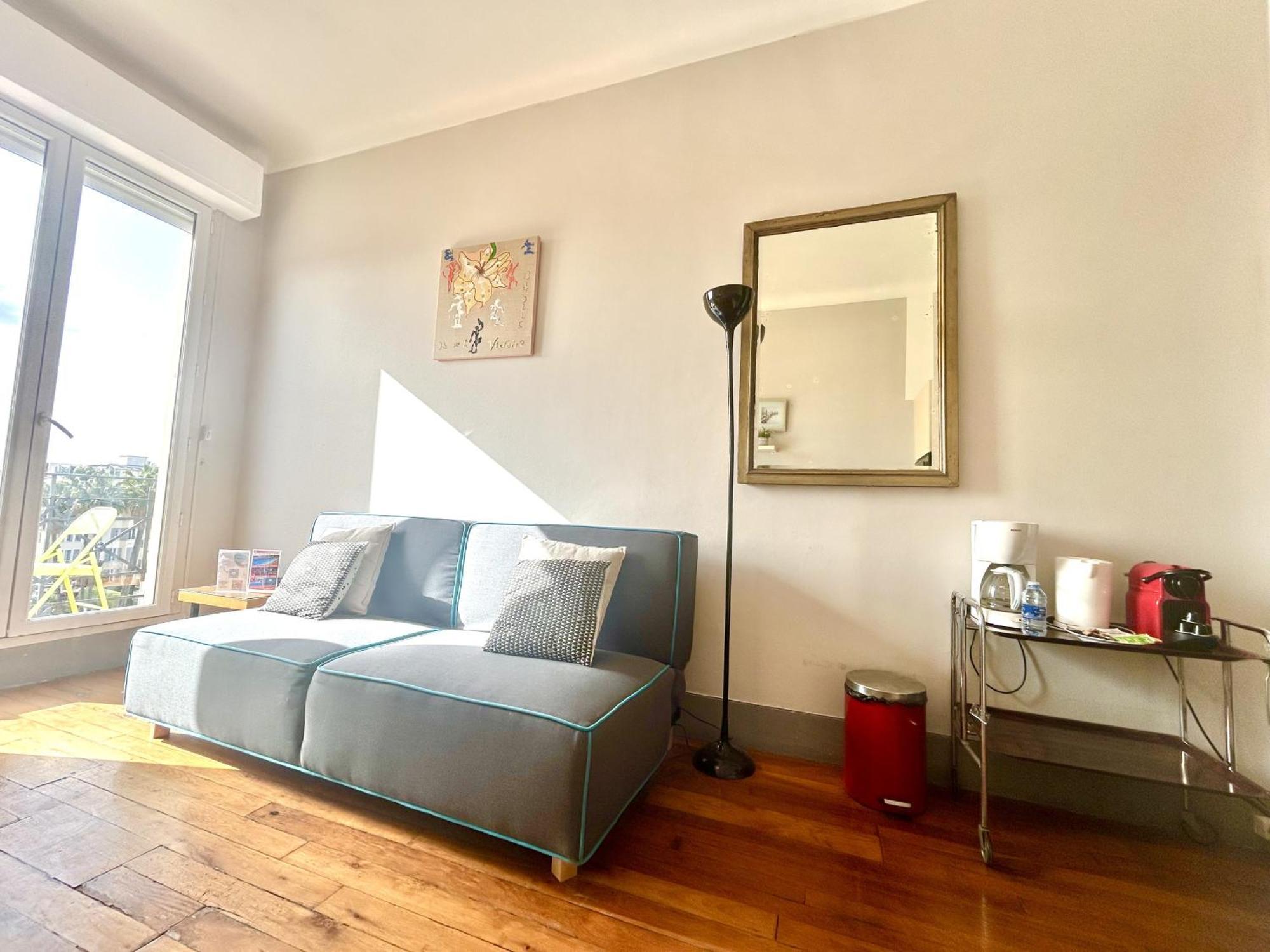 Aparthotel Riviera - Grimaldi Ac - Promenade Des Anglais - Balcon Victor Hugo 2 尼斯 外观 照片